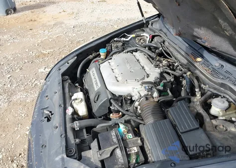 2003 Honda Accord 3.0 Ex from USA, damaged, VIN 1HGCM82713A013396